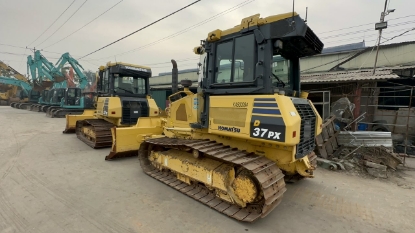 KOMATSU D37PX-24