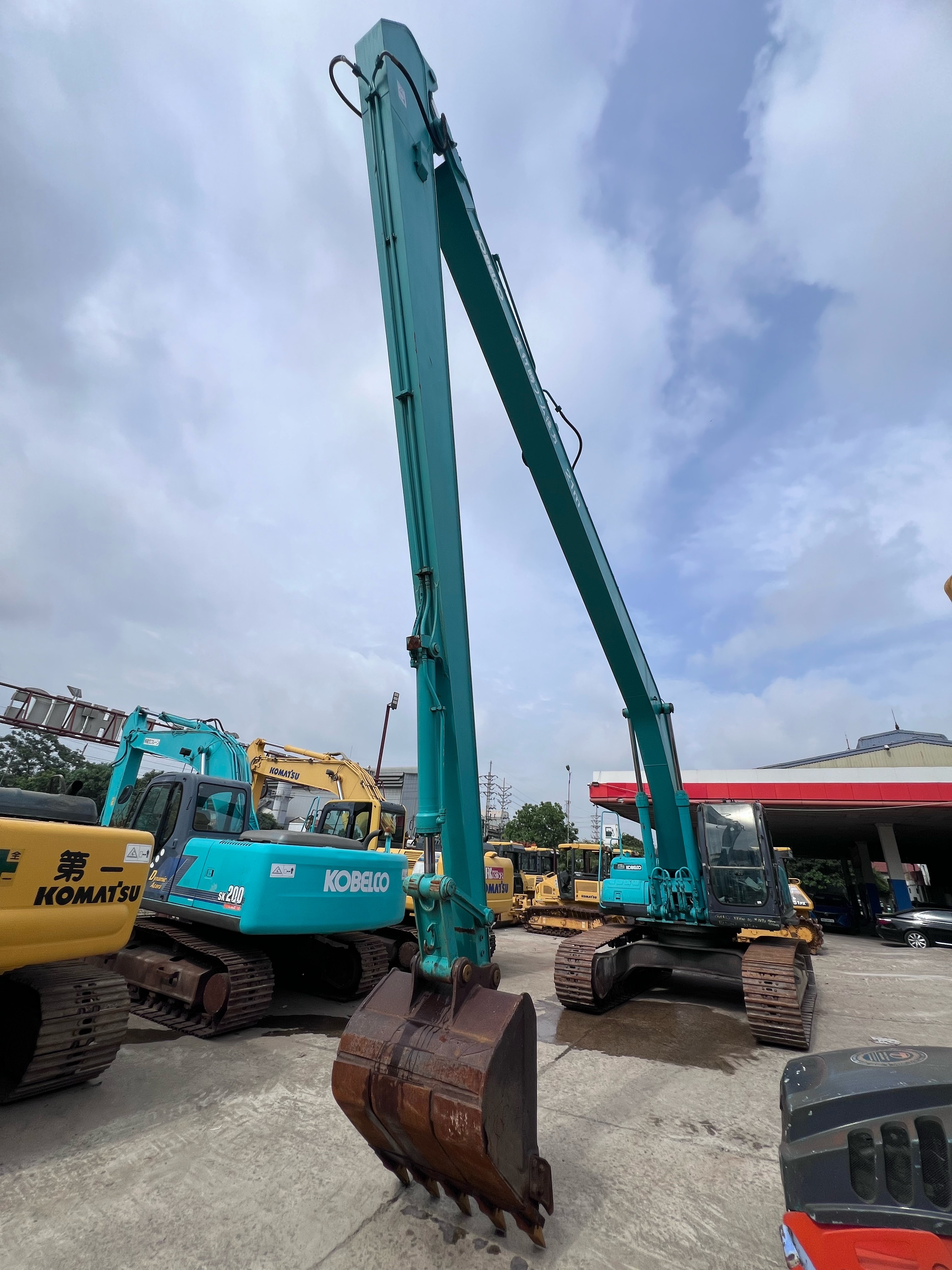 Máy Đào bánh xích Kobelco SK320-6e