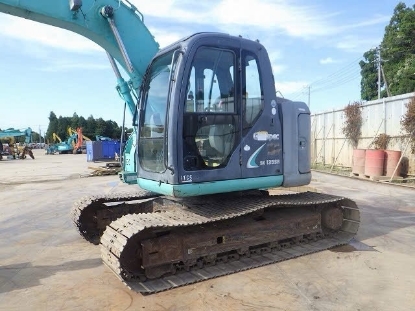 Máy xúc bánh xích Kobelco SK135-2